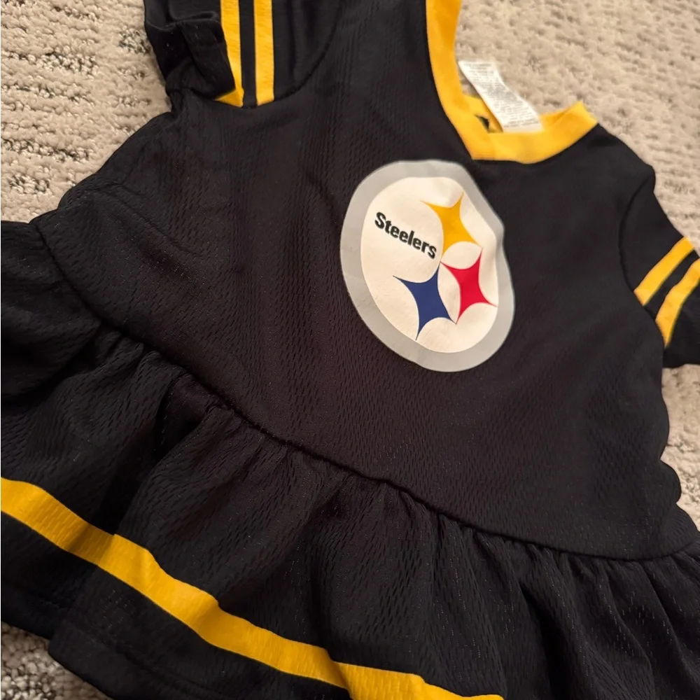 NFL Black and Yellow Diaper Cover Set